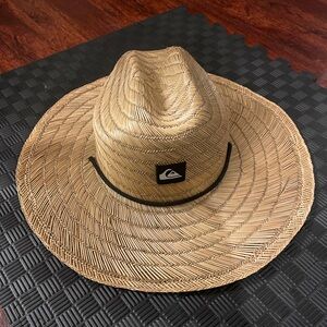 Quicksilver sun hat